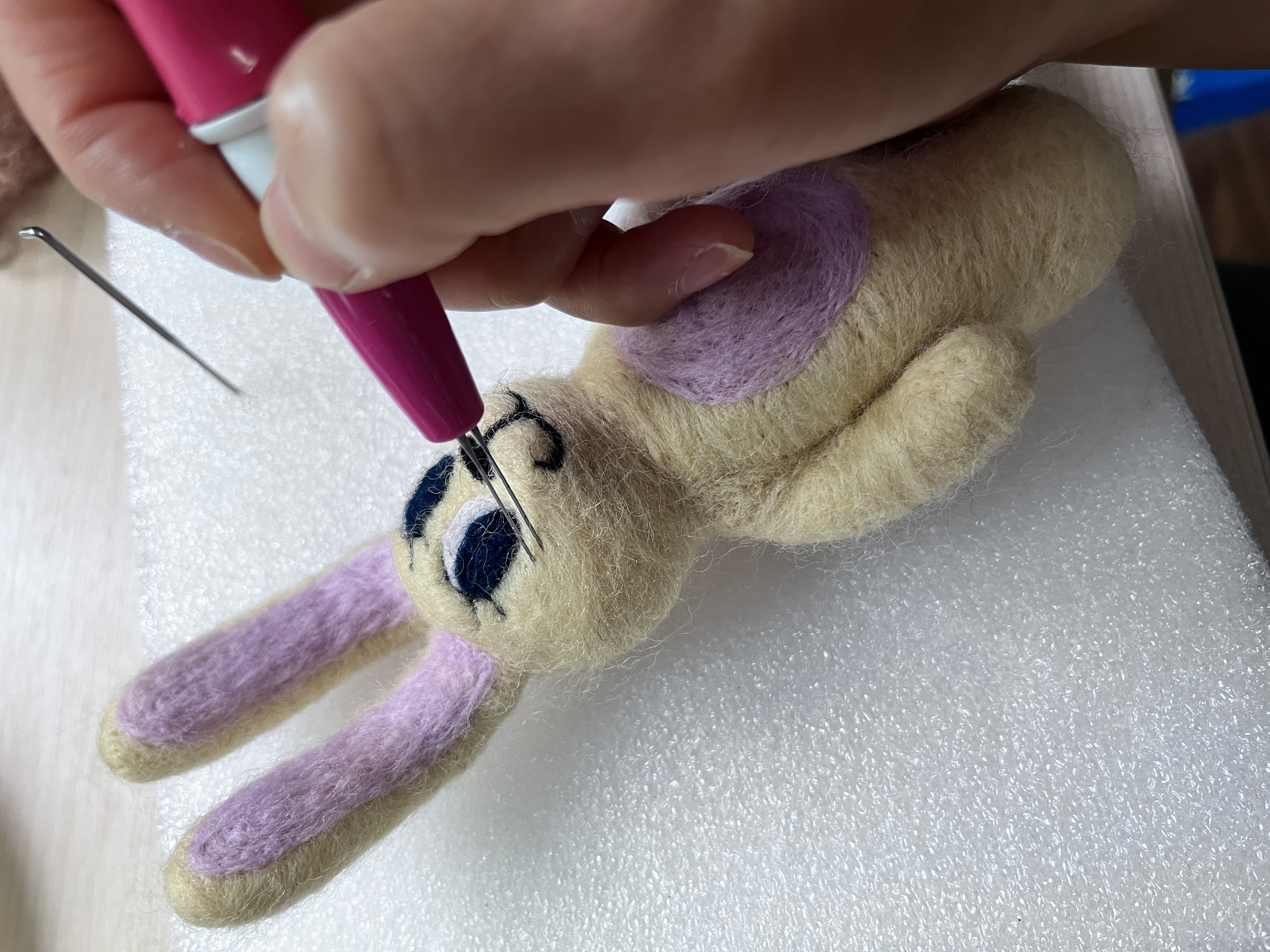 팀원과 함께 소통하며 만드는 특별한 양모펠트 오너먼트 본문 이미지