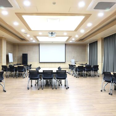 시설 썸네일 이미지