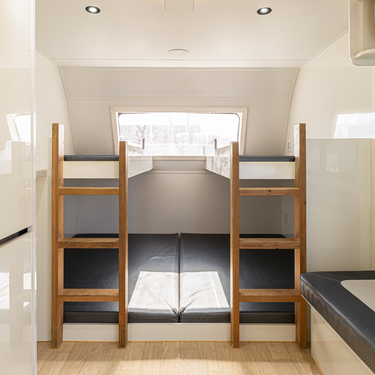 시설 썸네일 이미지