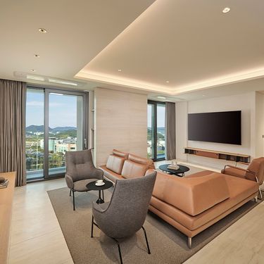 시설 썸네일 이미지