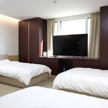 시설 썸네일 이미지