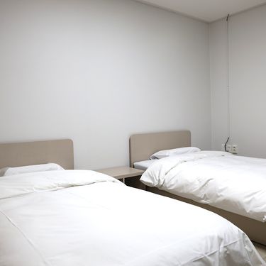 시설 썸네일 이미지