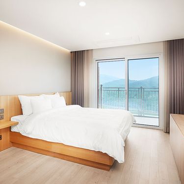 시설 썸네일 이미지