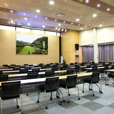 시설 썸네일 이미지