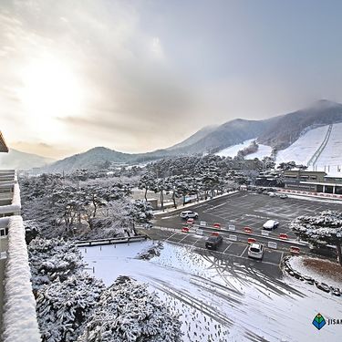 시설 썸네일 이미지