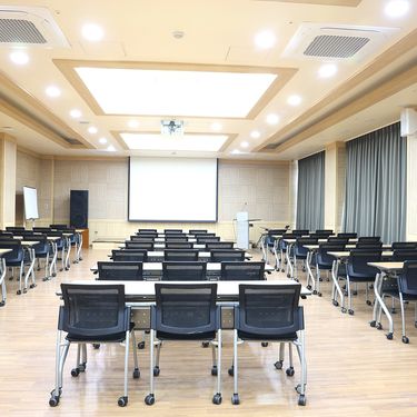 시설 썸네일 이미지