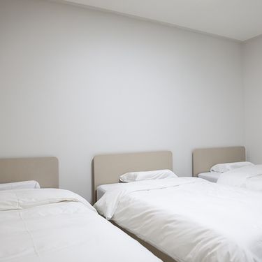 시설 썸네일 이미지