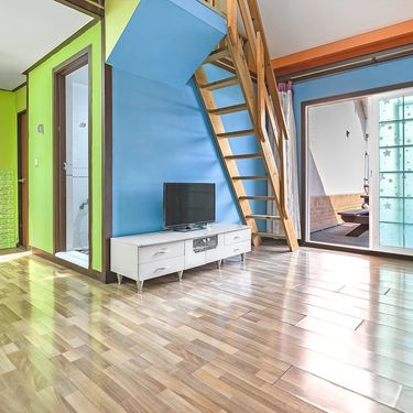 시설 썸네일 이미지