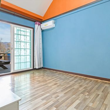 시설 썸네일 이미지