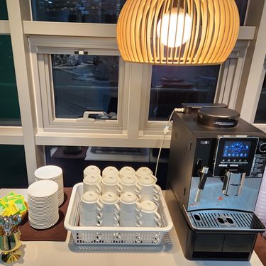 시설 썸네일 이미지