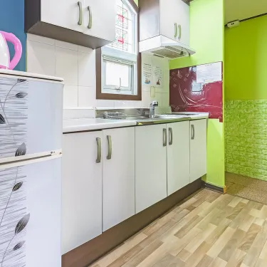 시설 썸네일 이미지