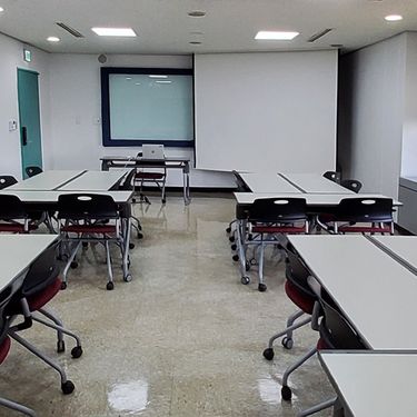 시설 썸네일 이미지