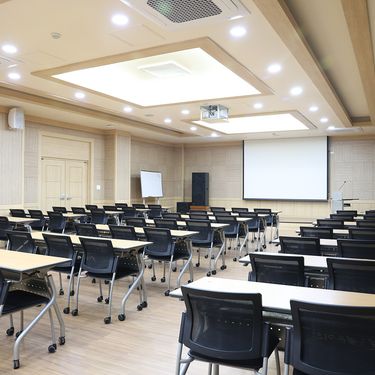 시설 썸네일 이미지