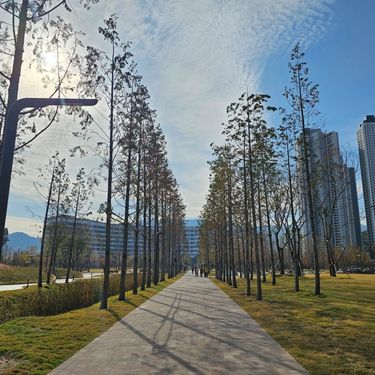 시설 썸네일 이미지