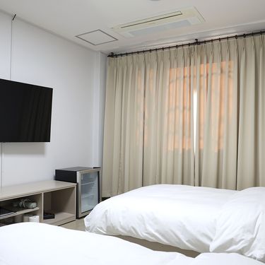 시설 썸네일 이미지