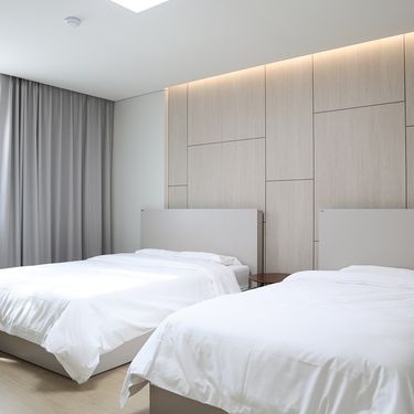 시설 썸네일 이미지