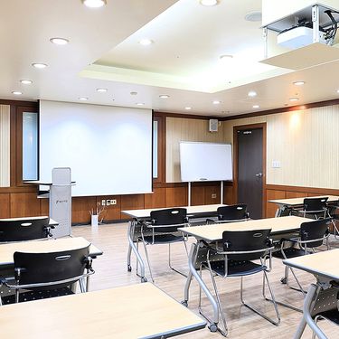 시설 썸네일 이미지