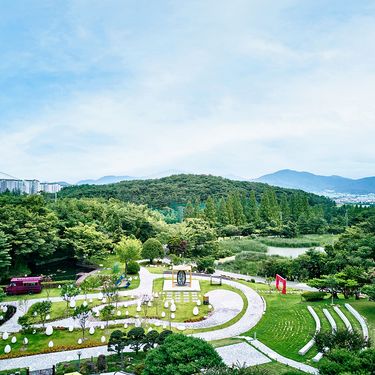 시설 썸네일 이미지
