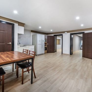 시설 썸네일 이미지