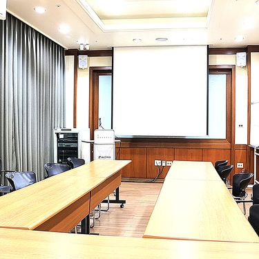 시설 썸네일 이미지