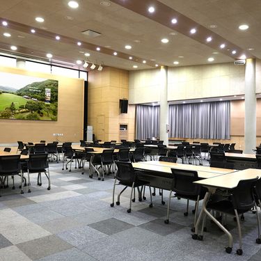 시설 썸네일 이미지