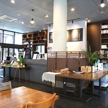 시설 썸네일 이미지