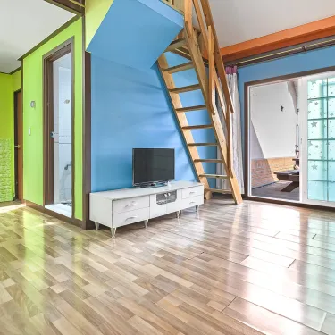 시설 썸네일 이미지