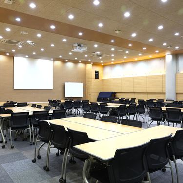 시설 썸네일 이미지