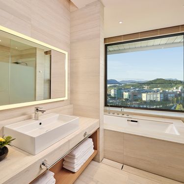 시설 썸네일 이미지