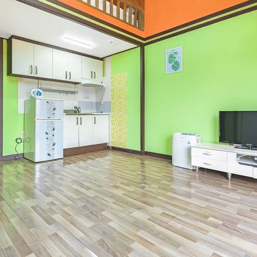 시설 썸네일 이미지