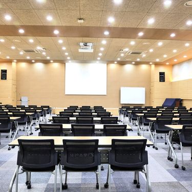 시설 썸네일 이미지