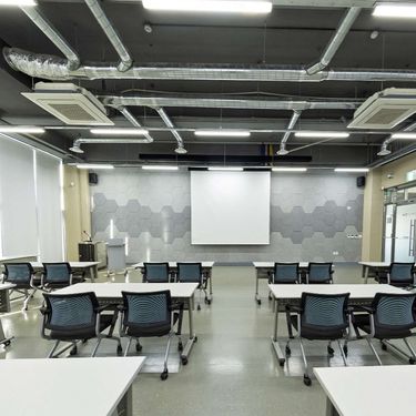 시설 썸네일 이미지