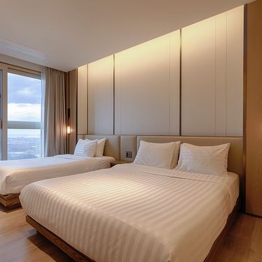 시설 썸네일 이미지