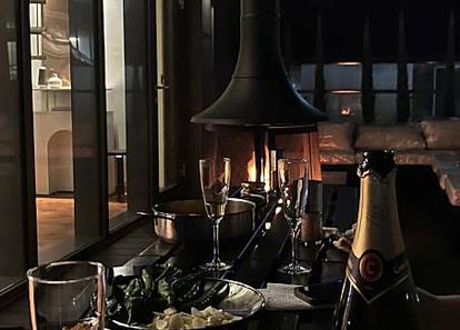 [홍대입구역] 캠퍼블릭 썸네일