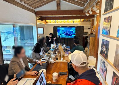 AI로 만드는 우리 회사, 팀 광고 제작하기: AI 광고 워크숍 썸네일