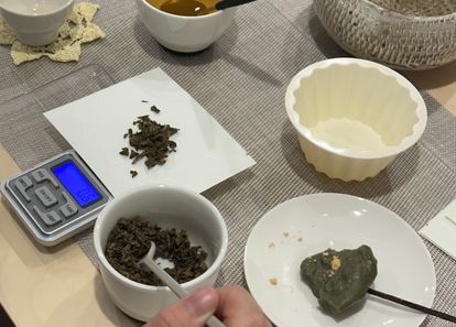 계절과 취향을 담은 시즌별 블렌딩 티 만들기 썸네일