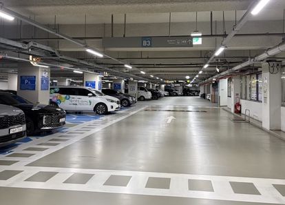 https://cdn.weebur.com/images/7JR2MRG1SXW9H384NLSO.jpg 썸네일
