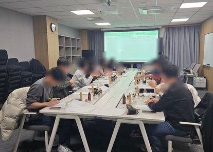 https://cdn.weebur.com/images/E468EBDB8G87FF2GNW5T.jpg 썸네일