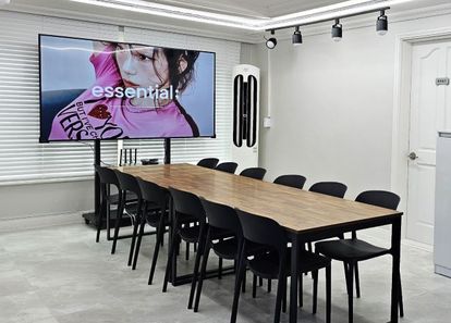 [홍대입구역] 어반클래식 홍대6호점 썸네일