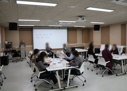 https://cdn.weebur.com/images/FG1SD6ML41VF23GTCWQA.jpg 썸네일