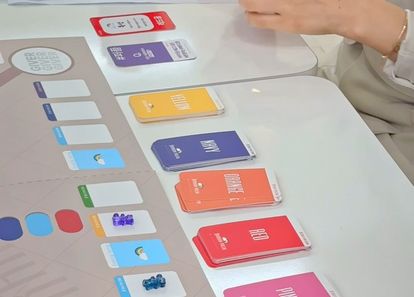 컬러로 이해하고 미션으로 하나 되는, 컬러 보드게임 썸네일