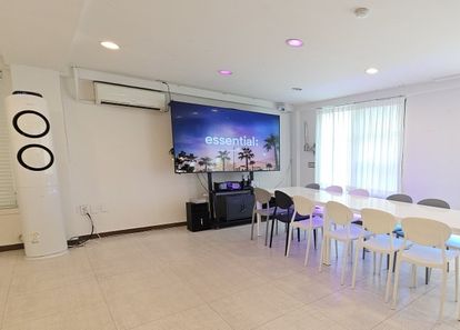 [홍대입구역] 어반클래식 홍대1호점 썸네일