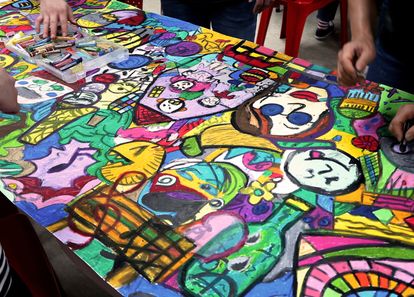 함께 완성하는 하나의 그림, 두들링 팀빌딩 썸네일