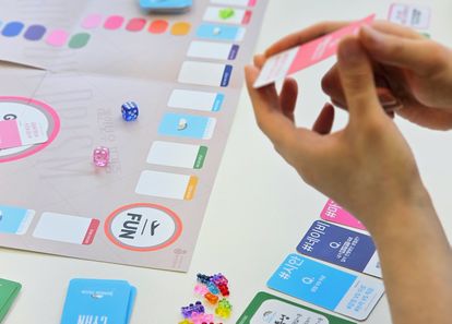 컬러로 이해하고 미션으로 하나 되는, 컬러 보드게임 썸네일