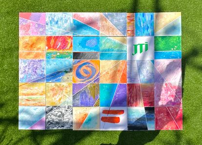 기업 속에 나의 미래를 그리다, 로고 팀 드로잉 썸네일