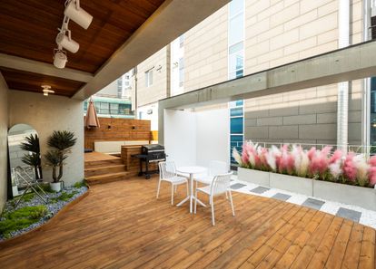 [합정역] 더라이브 스페이스 썸네일