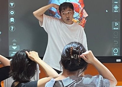몸으로 마음을 풀어주는 '마음마사지'. 스트레스도 불안도 안녕! 썸네일