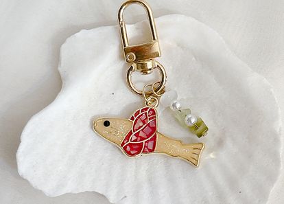  복을 부르는 작은 수호부! 액막이 명태 럭키 키링 썸네일