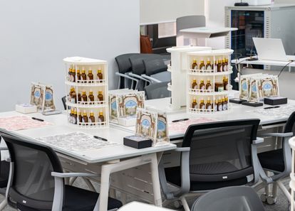 19세기 프랑스 조향사가 되어, 나를 위한 맞춤 향수 썸네일