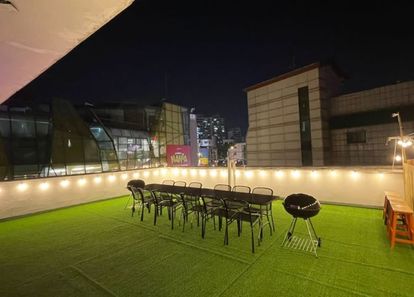 [홍대입구역] 어반클래식 홍대6호점 썸네일